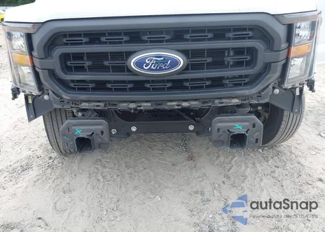 2023 Ford F-150 Xl z USA, uszkodzony, nr VIN 1FTMF1C52PKF59870